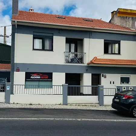 Apartment Near Ubbo In Lisbon